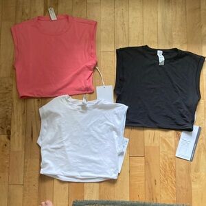 Bundle of 3 NWT Lululemon wundermost super cropped crewneck tank xs